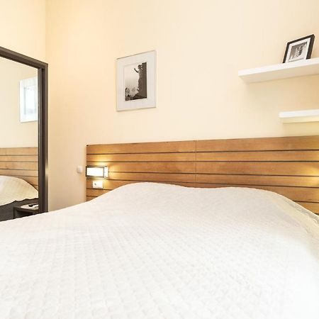 Apartamento Goodrest On Deribasovska 19 Odesa Exterior foto