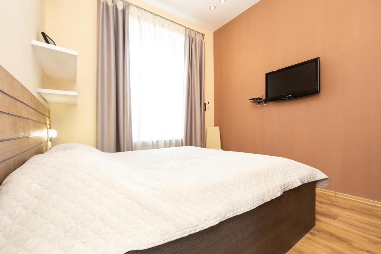 Apartamento Goodrest On Deribasovska 19 Odesa Exterior foto