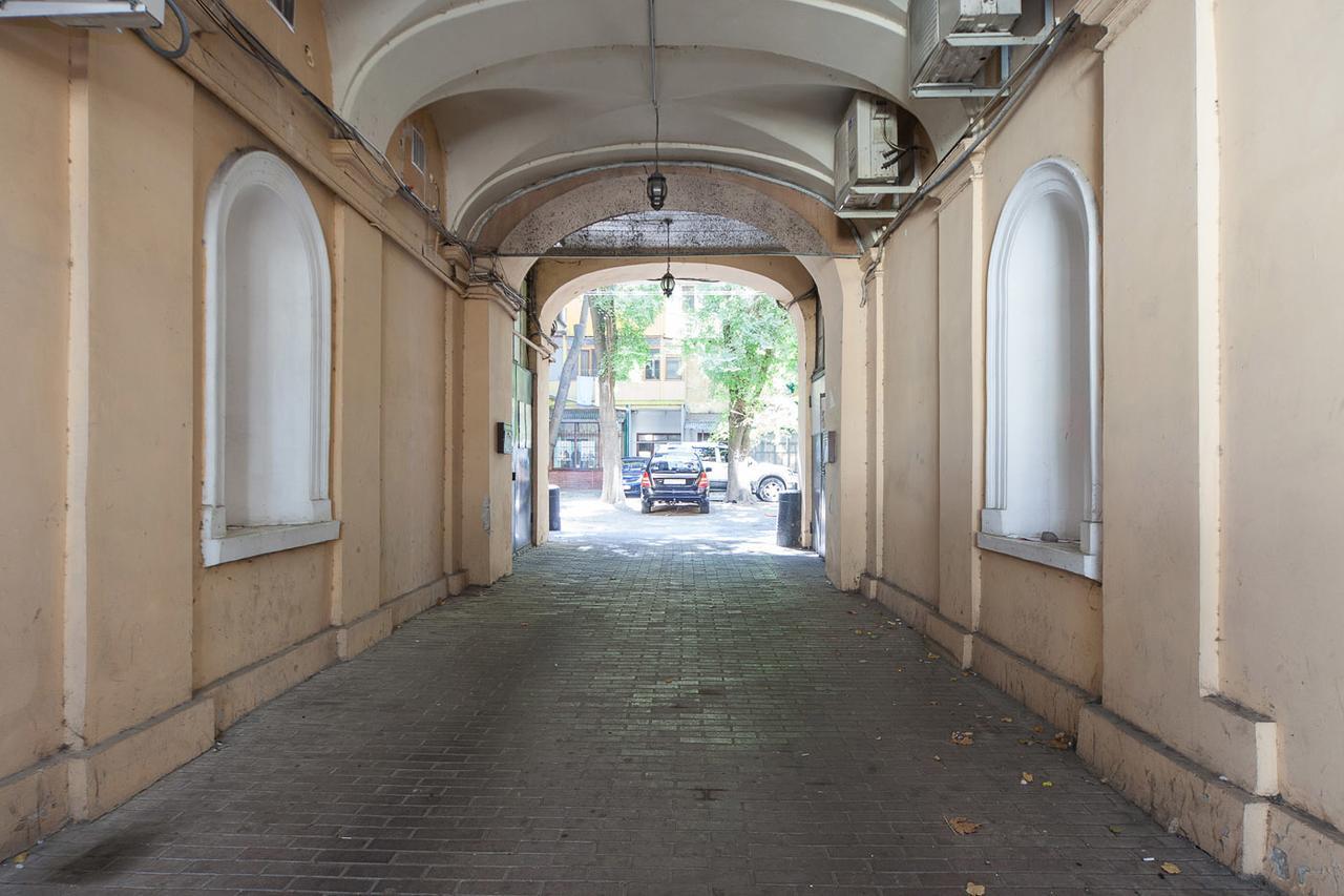 Apartamento Goodrest On Deribasovska 19 Odesa Exterior foto